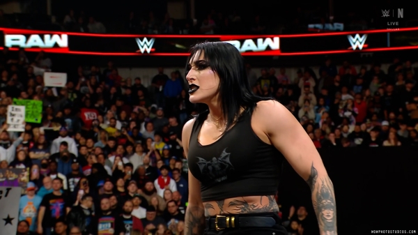 Click to view full size image
==============
wowraw20250120_00_04_24_20_Still523.jpg wowraw20250120_00_04_24_20_Still523.jpg