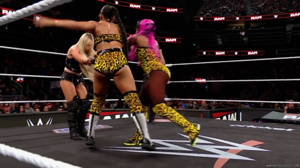 Click to view full size image
==============
wowraw20250127_00_04_49_10_Still335.jpg wowraw20250127_00_04_49_10_Still335.jpg