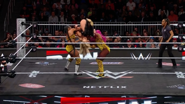 Click to view full size image
==============
wowraw20250127_00_04_49_15_Still336.jpg wowraw20250127_00_04_49_15_Still336.jpg