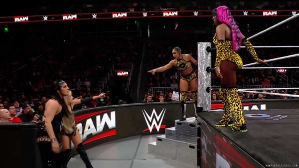 Click to view full size image
==============
wowraw20250127_00_04_53_20_Still360.jpg wowraw20250127_00_04_53_20_Still360.jpg