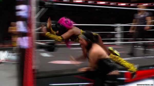 Click to view full size image
==============
wowraw20250127_00_05_04_05_Still423.jpg wowraw20250127_00_05_04_05_Still423.jpg