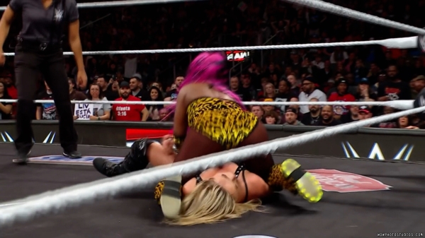 Click to view full size image
==============
wowraw20250127_00_05_21_00_Still524.jpg wowraw20250127_00_05_21_00_Still524.jpg