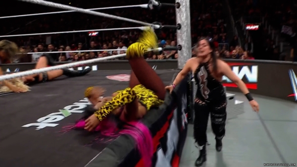 Click to view full size image
==============
wowraw20250127_00_05_21_15_Still527.jpg wowraw20250127_00_05_21_15_Still527.jpg