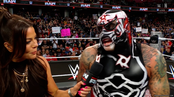 Click to view full size image
==============
wowraw20250203_00_02_20_15_Still027.jpg wowraw20250203_00_02_20_15_Still027.jpg