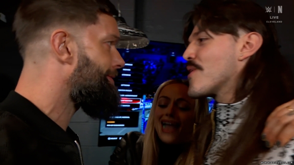 Click to view full size image
==============
wowraw20250203_00_02_28_20_Still038.jpg wowraw20250203_00_02_28_20_Still038.jpg