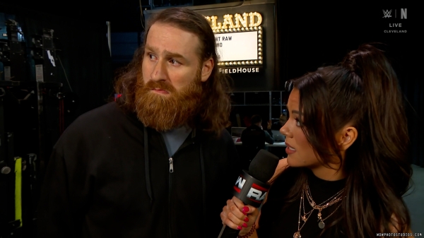 Click to view full size image
==============
wowraw20250203_00_03_20_10_Still311.jpg wowraw20250203_00_03_20_10_Still311.jpg