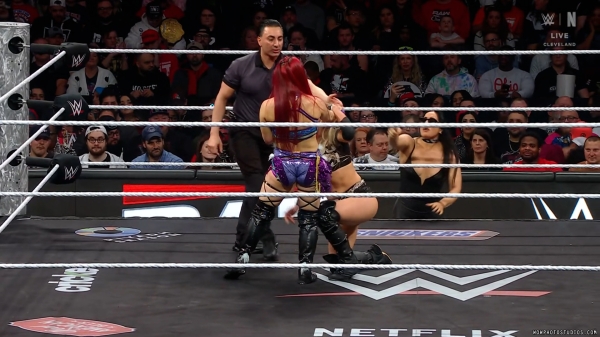 Click to view full size image
==============
wowraw20250203_00_05_14_20_Still469.jpg wowraw20250203_00_05_14_20_Still469.jpg