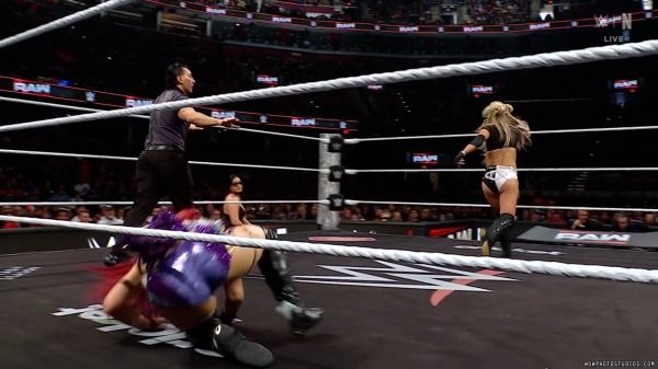 Click to view full size image
==============
wowraw20250203_00_05_20_00_Still502.jpg wowraw20250203_00_05_20_00_Still502.jpg