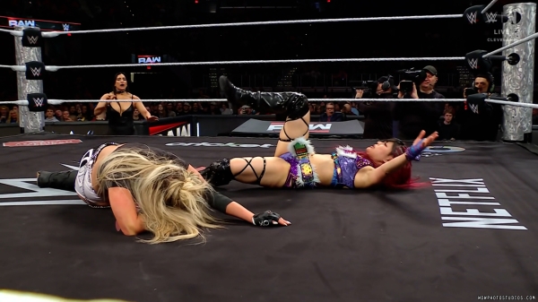 Click to view full size image
==============
wowraw20250203_00_05_34_00_Still581.jpg wowraw20250203_00_05_34_00_Still581.jpg