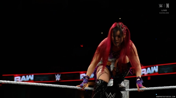 Click to view full size image
==============
wowraw20250203_00_05_45_15_Still650.jpg wowraw20250203_00_05_45_15_Still650.jpg