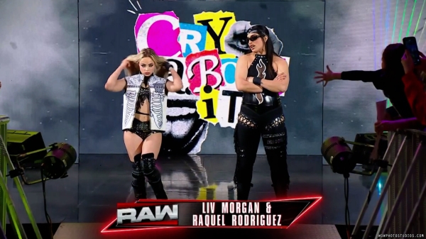 Click to view full size image
==============
wowraw20250210_00_00_51_00_Still048.jpg wowraw20250210_00_00_51_00_Still048.jpg