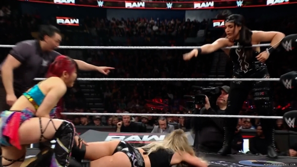 Click to view full size image
==============
wowraw20250210_00_01_16_00_Still160.jpg wowraw20250210_00_01_16_00_Still160.jpg