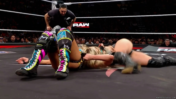 Click to view full size image
==============
wowraw20250210_00_01_36_05_Still280.jpg wowraw20250210_00_01_36_05_Still280.jpg