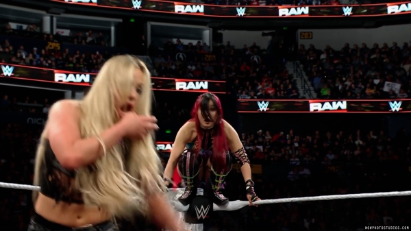 Click to view full size image
==============
wowraw20250210_00_01_43_20_Still325.jpg wowraw20250210_00_01_43_20_Still325.jpg