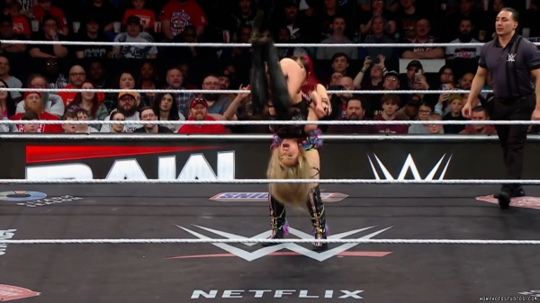 Click to view full size image
==============
wowraw20250210_00_01_47_05_Still346.jpg wowraw20250210_00_01_47_05_Still346.jpg