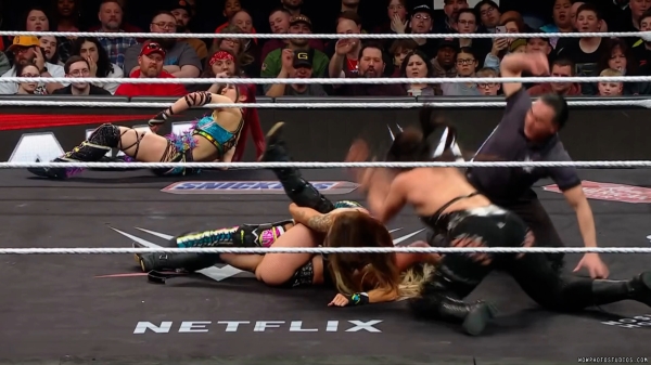 Click to view full size image
==============
wowraw20250210_00_01_52_10_Still377.jpg wowraw20250210_00_01_52_10_Still377.jpg