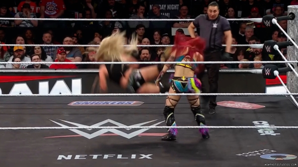 Click to view full size image
==============
wowraw20250210_00_01_58_10_Still413.jpg wowraw20250210_00_01_58_10_Still413.jpg