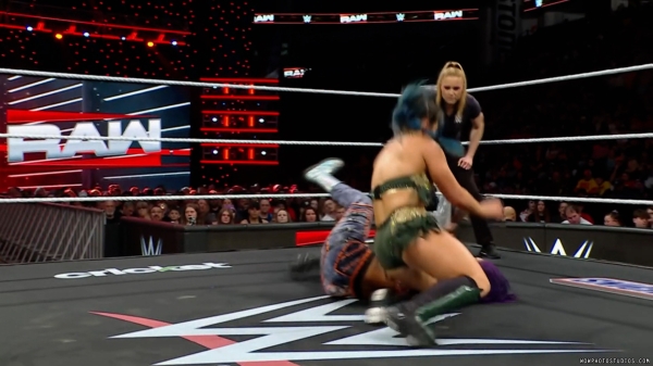 Click to view full size image
==============
wowraw20250210_00_02_43_25_Still552.jpg wowraw20250210_00_02_43_25_Still552.jpg