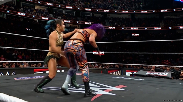 Click to view full size image
==============
wowraw20250210_00_02_50_00_Still588.jpg wowraw20250210_00_02_50_00_Still588.jpg