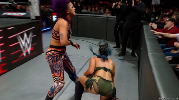 Click to view full size image
==============
wowraw20250210_00_02_53_20_Still610.jpg wowraw20250210_00_02_53_20_Still610.jpg