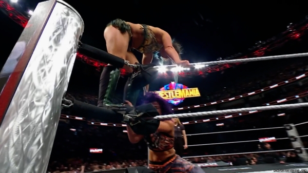 Click to view full size image
==============
wowraw20250210_00_03_12_25_Still724.jpg wowraw20250210_00_03_12_25_Still724.jpg