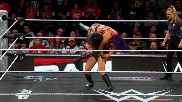 Click to view full size image
==============
wowraw20250210_00_03_15_05_Still738.jpg wowraw20250210_00_03_15_05_Still738.jpg