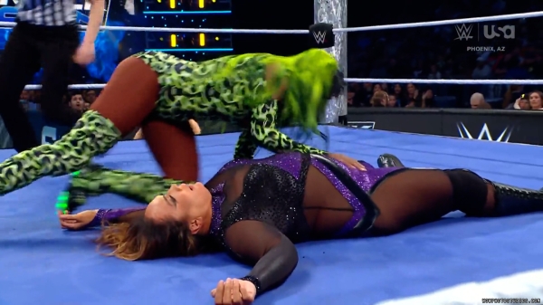 Click to view full size image
==============
wowsd20250103_00_04_35_00_Still372.jpg wowsd20250103_00_04_35_00_Still372.jpg