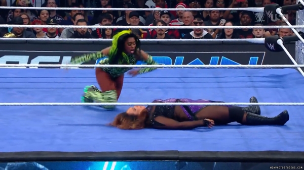 Click to view full size image
==============
wowsd20250103_00_04_42_15_Still417.jpg wowsd20250103_00_04_42_15_Still417.jpg