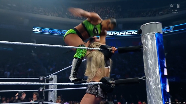 Click to view full size image
==============
wowsd20250124_00_03_24_10_Still431.jpg wowsd20250124_00_03_24_10_Still431.jpg