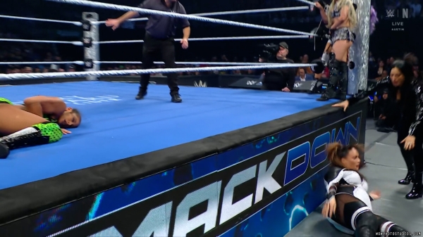 Click to view full size image
==============
wowsd20250124_00_03_28_20_Still457.jpg wowsd20250124_00_03_28_20_Still457.jpg