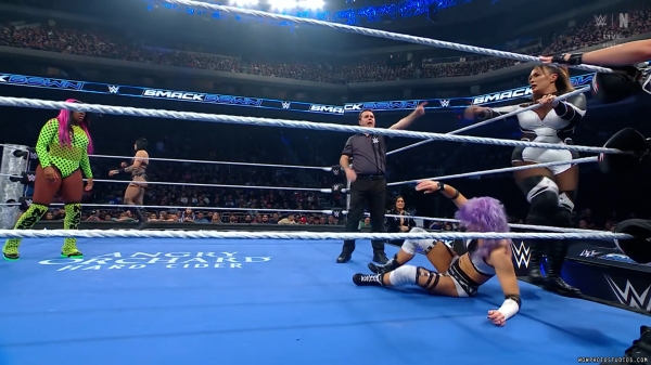 Click to view full size image
==============
wowsd20250124_00_03_30_25_Still470.jpg wowsd20250124_00_03_30_25_Still470.jpg