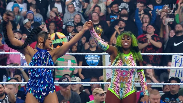 Click to view full size image
==============
wowsd20250131_00_06_05_10_Still651.jpg wowsd20250131_00_06_05_10_Still651.jpg