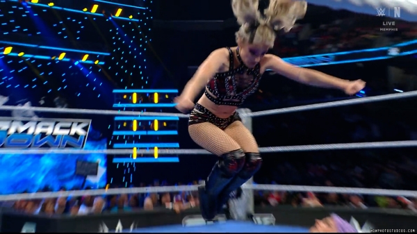 Click to view full size image
==============
wowsd20250207_00_06_22_00_Still449.jpg wowsd20250207_00_06_22_00_Still449.jpg