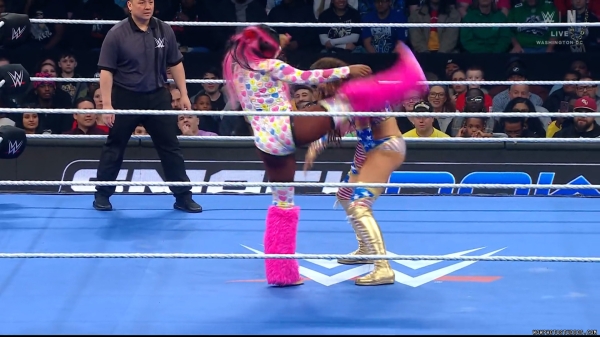 Click to view full size image
==============
wowsd20250214_00_01_21_15_Still077.jpg wowsd20250214_00_01_21_15_Still077.jpg