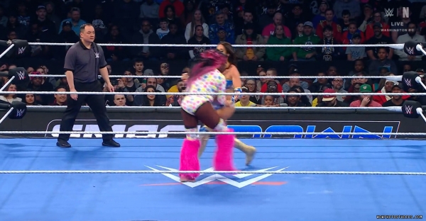 Click to view full size image
==============
wowsd20250214_00_01_38_15_Still180.jpg wowsd20250214_00_01_38_15_Still180.jpg