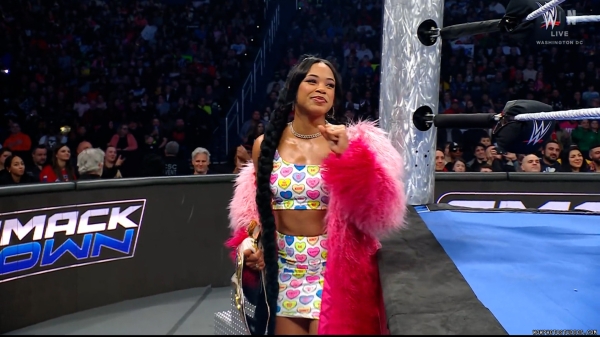 Click to view full size image
==============
wowsd20250214_00_01_40_00_Still189.jpg wowsd20250214_00_01_40_00_Still189.jpg