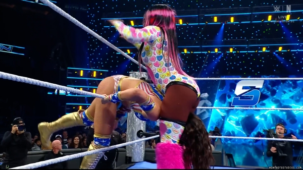 Click to view full size image
==============
wowsd20250214_00_01_41_15_Still198.jpg wowsd20250214_00_01_41_15_Still198.jpg