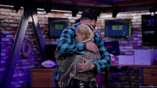 Click to view full size image
==============
wowsd20250214_00_02_06_10_Still253.jpg wowsd20250214_00_02_06_10_Still253.jpg