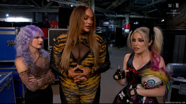 Click to view full size image
==============
wowsd20250214_00_04_28_10_Still268.jpg wowsd20250214_00_04_28_10_Still268.jpg