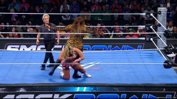 Click to view full size image
==============
wowsd20250214_00_05_43_00_Still433.jpg wowsd20250214_00_05_43_00_Still433.jpg