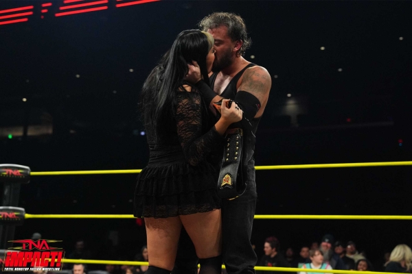 Click to view full size image
==============
TNAiMPACT2505_SamiCallihan_ManceWarner_Brawl_StephDeLander-WM-13.jpg TNAiMPACT2505_SamiCallihan_ManceWarner_Brawl_StephDeLander-WM-13.jpg