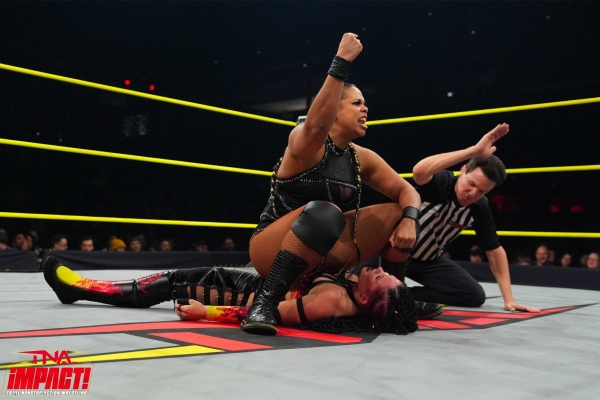 Click to view full size image
==============
TNAiMPACT2507_SavannahEvans_vs_MashaSlamovich-WM-18.jpg TNAiMPACT2507_SavannahEvans_vs_MashaSlamovich-WM-18.jpg