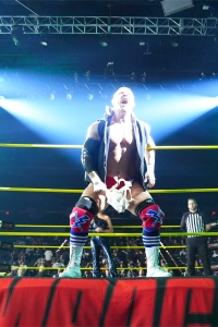 TNAiMPACT2507_EricYoung_w-_TheNorthernArmory_vs_JoshAlexander-WM-3.jpg