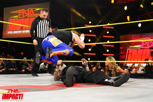 Click to view full size image
==============
TNAiMPACT2509_TheSystem_vs_ObaFemi_TheHardys_TheColons_Elijah_JoeHendry-WM-25.jpg TNAiMPACT2509_TheSystem_vs_ObaFemi_TheHardys_TheColons_Elijah_JoeHendry-WM-25.jpg