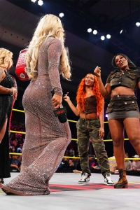 TNAiMPACT2512_Ash_Heather_ByElegance_ChampionshipCelebration-WM-19.jpg