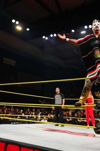 TNAiMPACT2513_FIRTCLA_FrankieKazarian_vs_TheAztecWarriors_ChavoGuerrero-WM-12.jpg