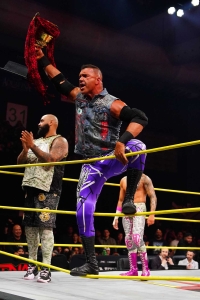TNAiMPACT2513_FIRTCLA_FrankieKazarian_vs_TheAztecWarriors_ChavoGuerrero-WM-8.jpg