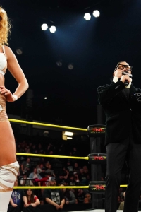 TNAiMPACT2516_MaggieLee_HeatherByElegance_w-_IceMan_vs_GigiDolin_TatumPaxley-WM-3.jpg