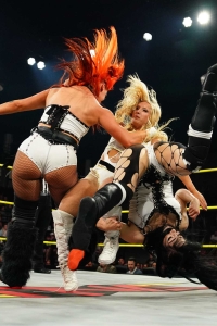 TNAiMPACT2516_MaggieLee_HeatherByElegance_w-_IceMan_vs_GigiDolin_TatumPaxley-WM-30.jpg