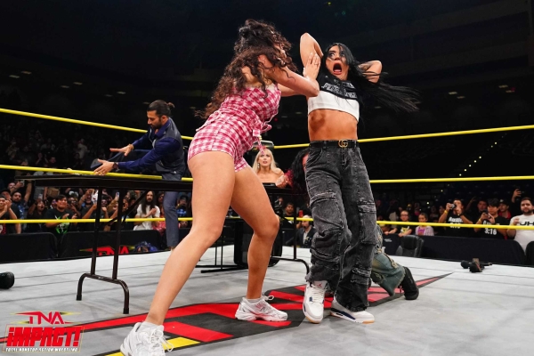 TNAiMPACT2521_Debate_RobertStone_w-_VictoriaCrawford_vs_SantinoMarella_w-_AriannaGrace_TessaBlanchard_MashaSlamovich-WM-29.jpg